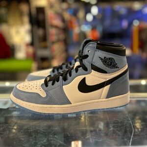 Air Jordan 1 Retro University Blue Size 10 Men Shoes